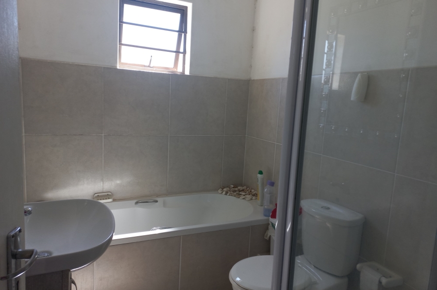 3 Bedroom Property for Sale in Gonubie Eastern Cape